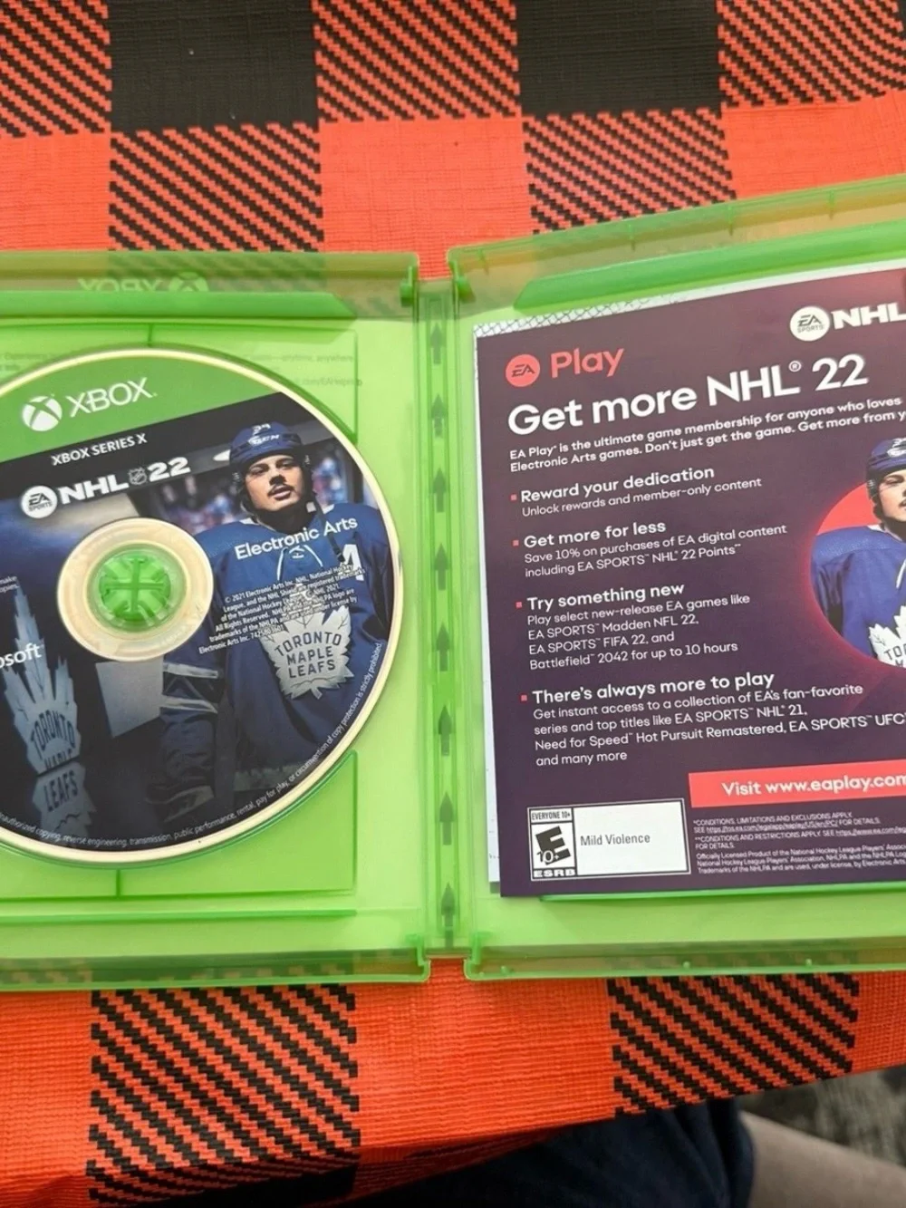 NHL 22 - Xbox Series X (Blue)